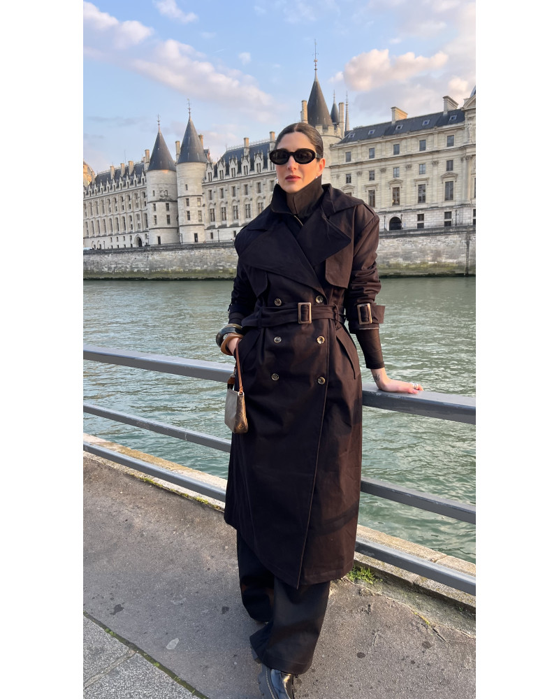 Barbara black trenchcoat 