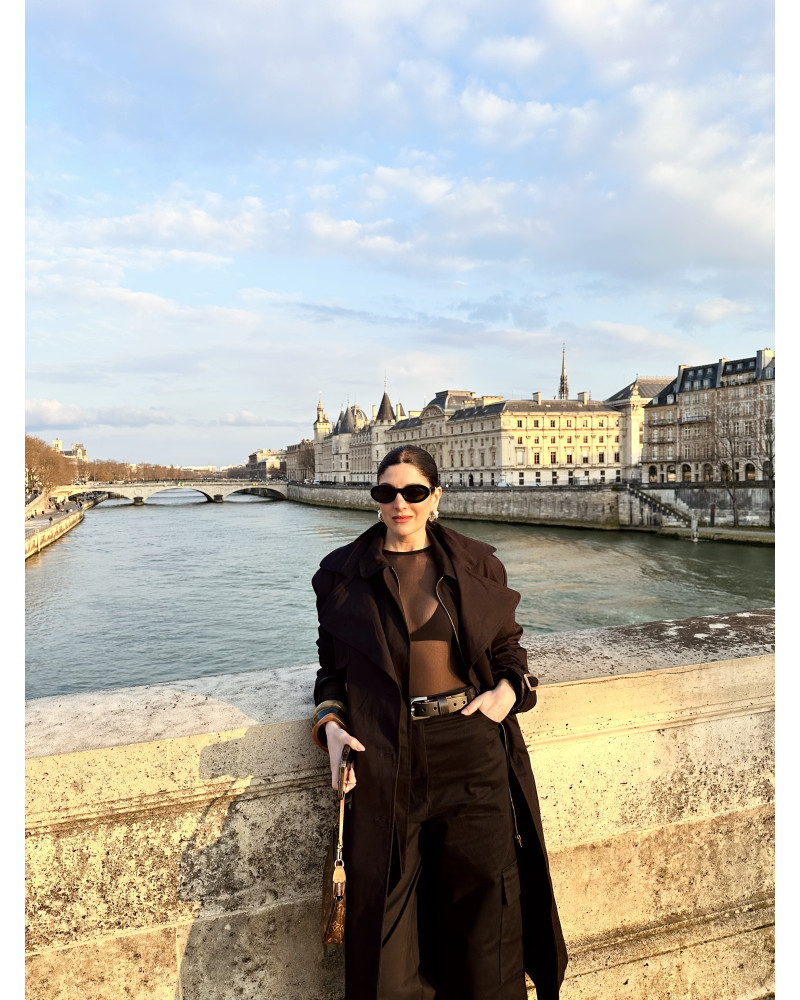 Barbara black trenchcoat 