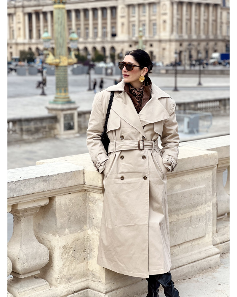 Barbara beige trenchcoat 
